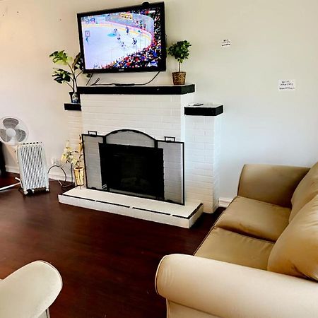 Villa Vintage - 3 Bed House - North Surrey - Ping-Pong And Pool Table - Tv Cable Exterior foto